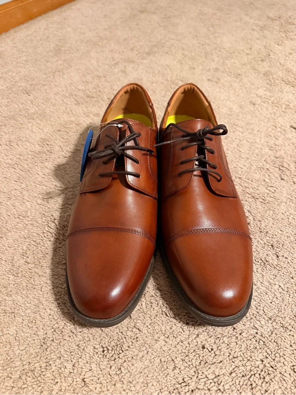 Florsheim Men's Chestnut Brown Cap-Toe Oxfords